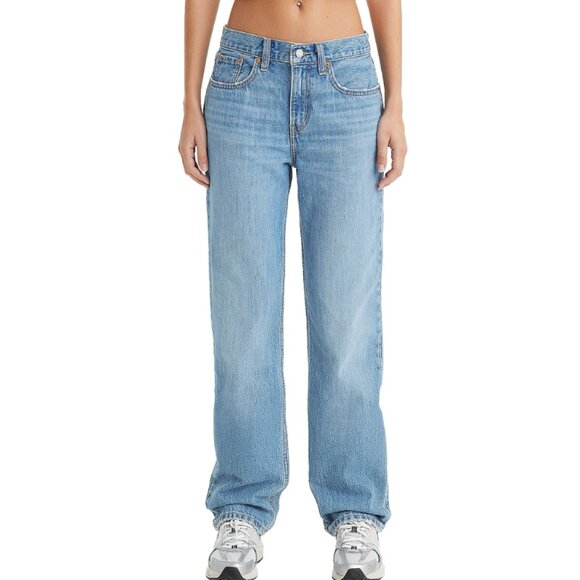 ๐ต Levi's Low Pro Light Wash Jeans - Picture 1 of 3